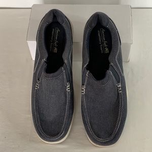 American Eagle Mens Canvas Slip-ons Sz 10 1/2
